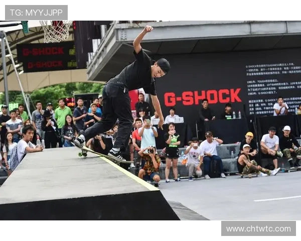 滑板精英赛精彩点评成都街舞队展现出色灵活性与团队默契