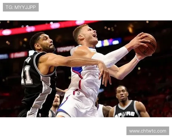 2015年快船与马刺激战回顾央视全程直播精彩瞬间分析