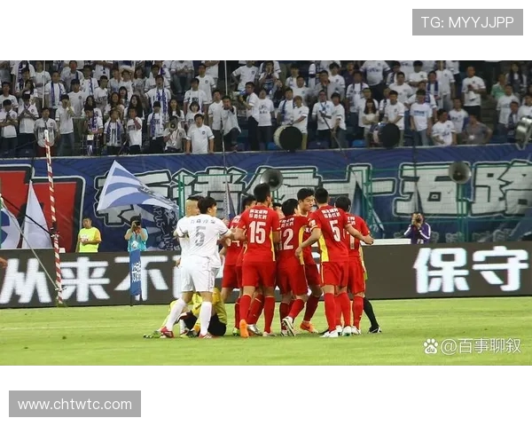 中国足球迎战伊朗队全力争胜展现实力与斗志的精彩对决