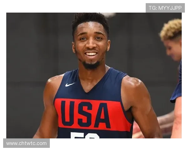 多诺万米切尔带领球队勇闯季后赛展现超凡实力与领袖风范