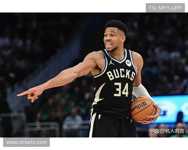 扬尼斯阿德托昆博如何在NBA赛场上实现自我超越与团队协作的完美结合